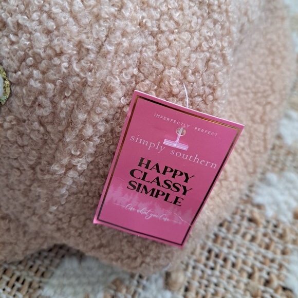 SS Always Cold Teddy Bear Hat NWT - Picture 4 of 8